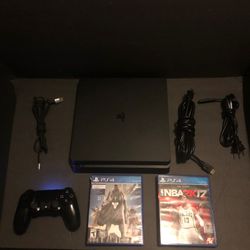 Ps4 🎮 slim PlayStation 4 console works perfectly with the latest update downloaded on it & games