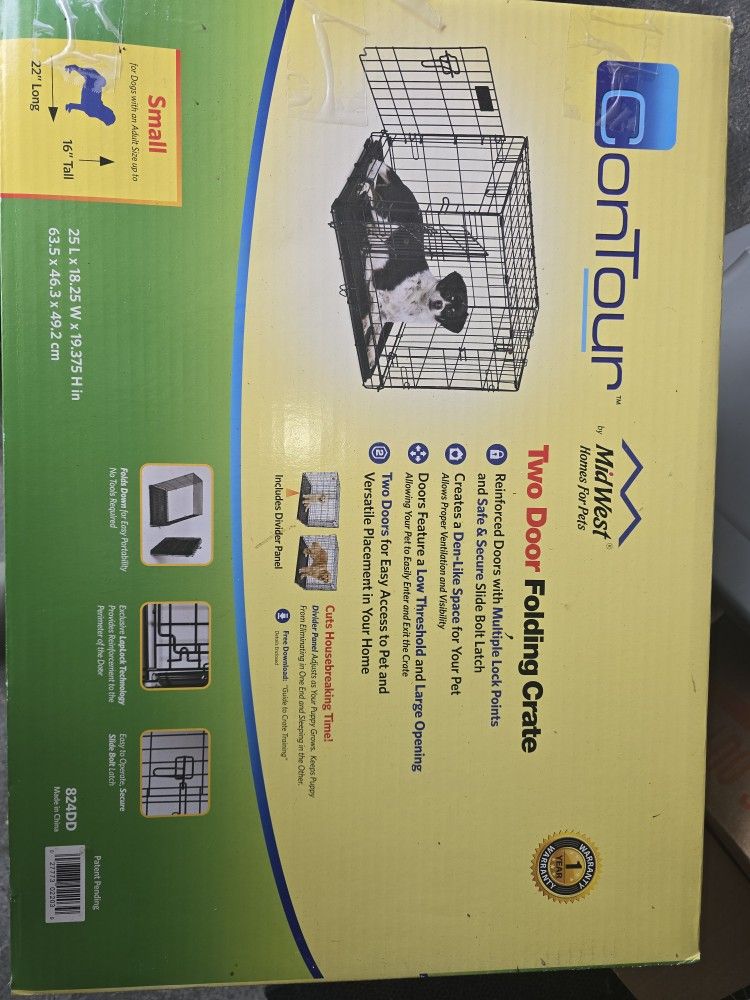 Folding Dog Crate. BRAND NEW IN BOX