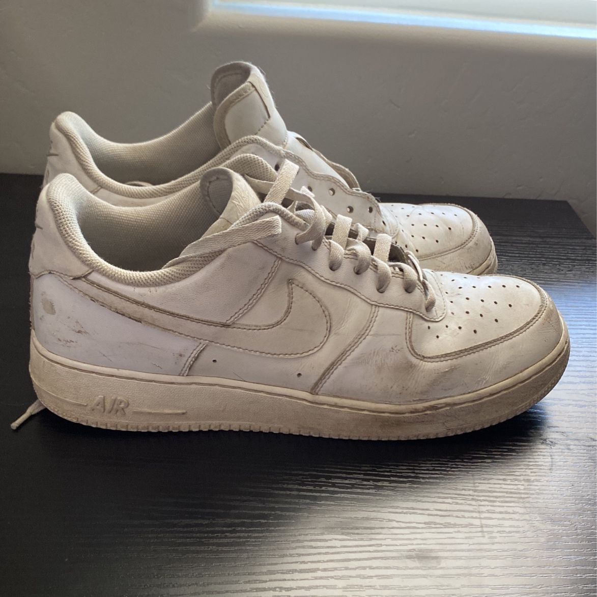 Nike Black Air Force 1 Men Size 12 Like New With Box for Sale in  Bakersfield, CA - OfferUp