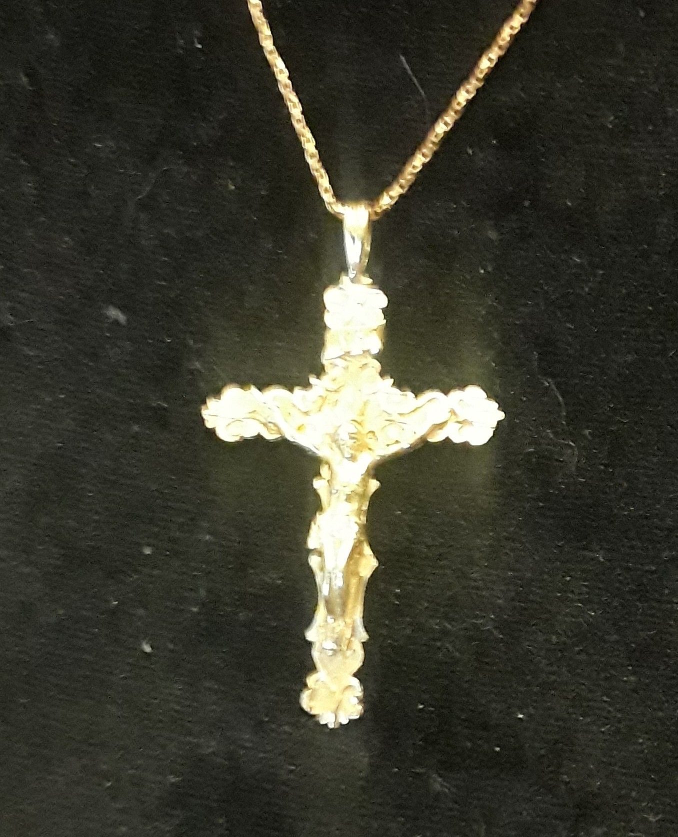 14K Gold Cross & 14K gold Chain