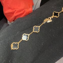 Van Cleef Broken 