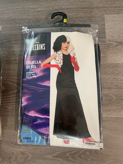 Halloween costume Cruela de vil costume
