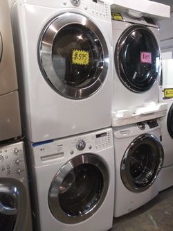 LG front load washer and dryer set working perfectly