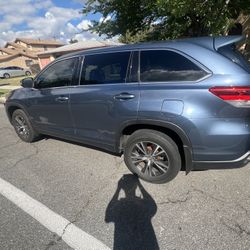 2018 Toyota Highlander