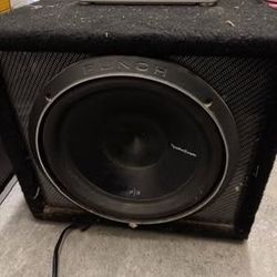Rockford p3 12’ sub with alpine amp