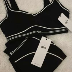 alo leggings and top