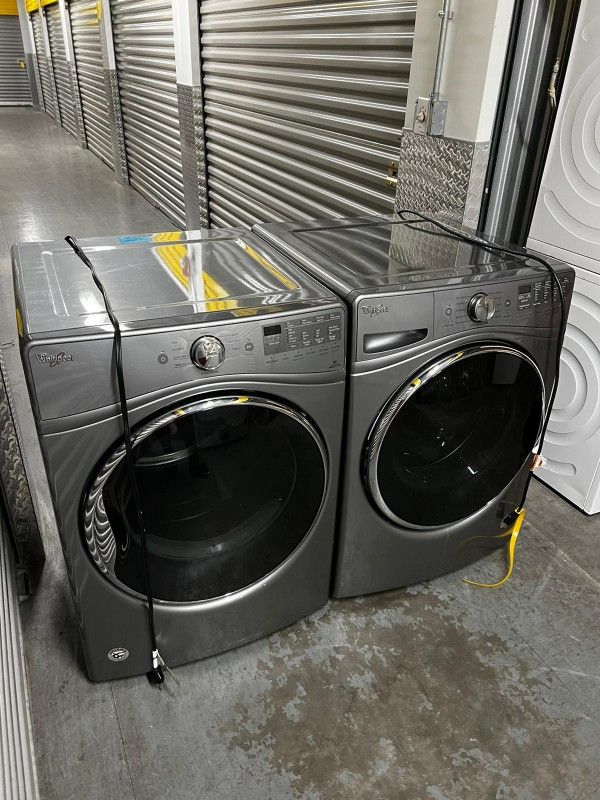 Whirlpool Set Washer And Gas Dryer Steam for Sale in Philadelphia, PA