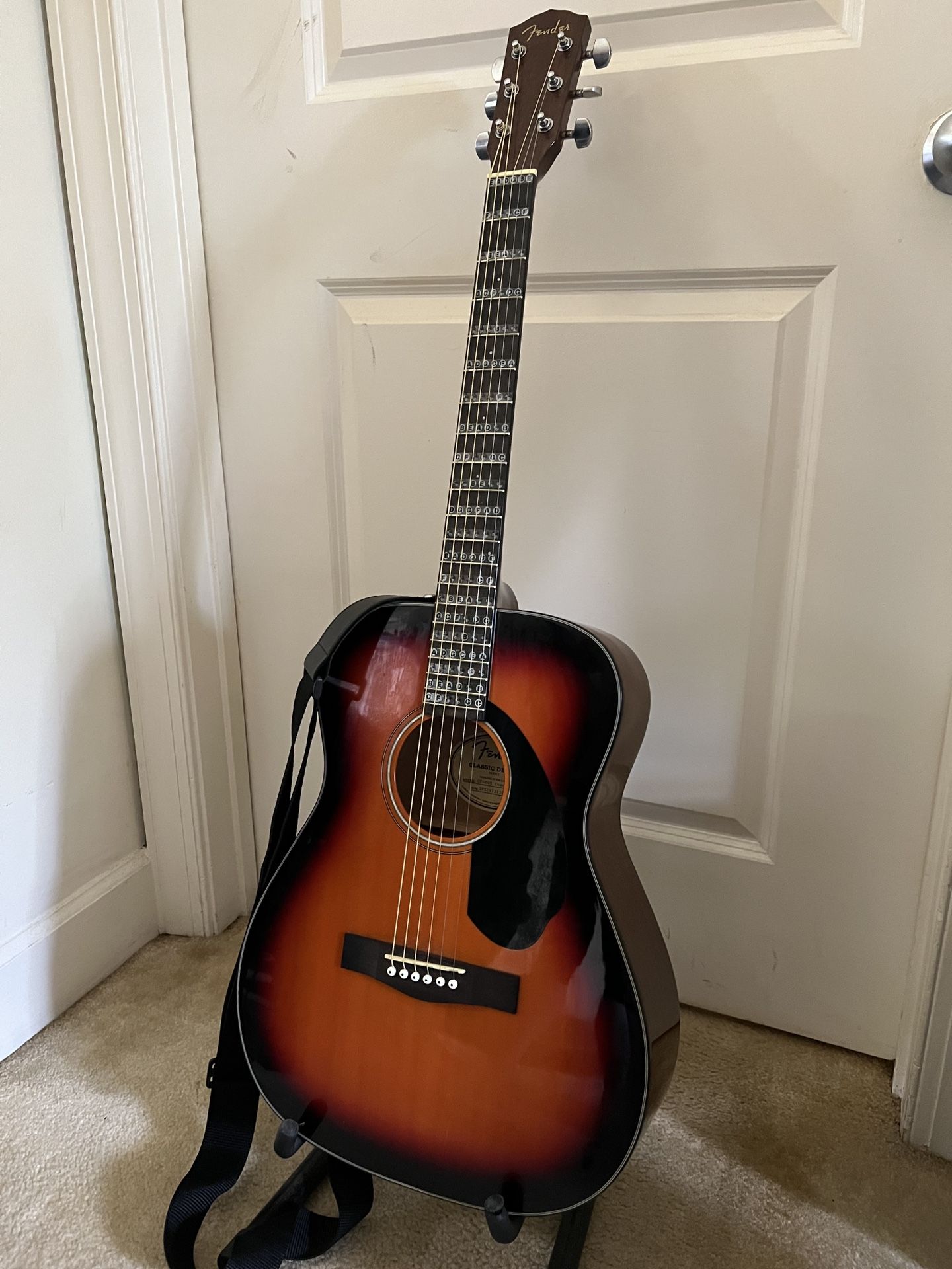 Fender CC-60S Concert Acoustic Guitar Sunburst