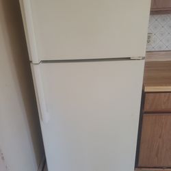 Ge fridge