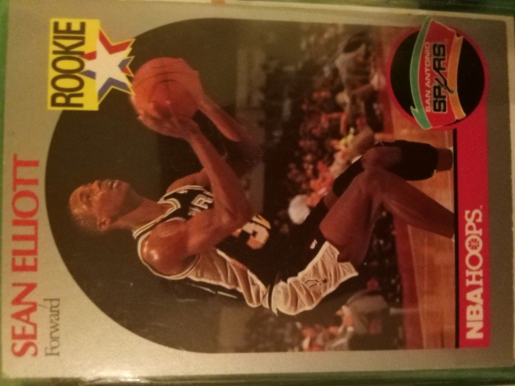 Collection Basketball & Baseball  Cards Plus Book