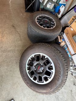 tacoma 2026 stock wheel and tires $900 OBO
