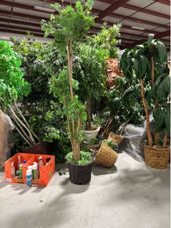 Large Artificial Tree / Fake Plant