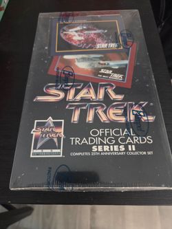 Star trek box of trading cards