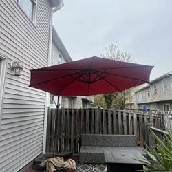 10ft Cantilever Offset Umbrella 