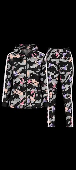 New 2-Piece Camo Mesh Hoodie & Pants Set Size M/L