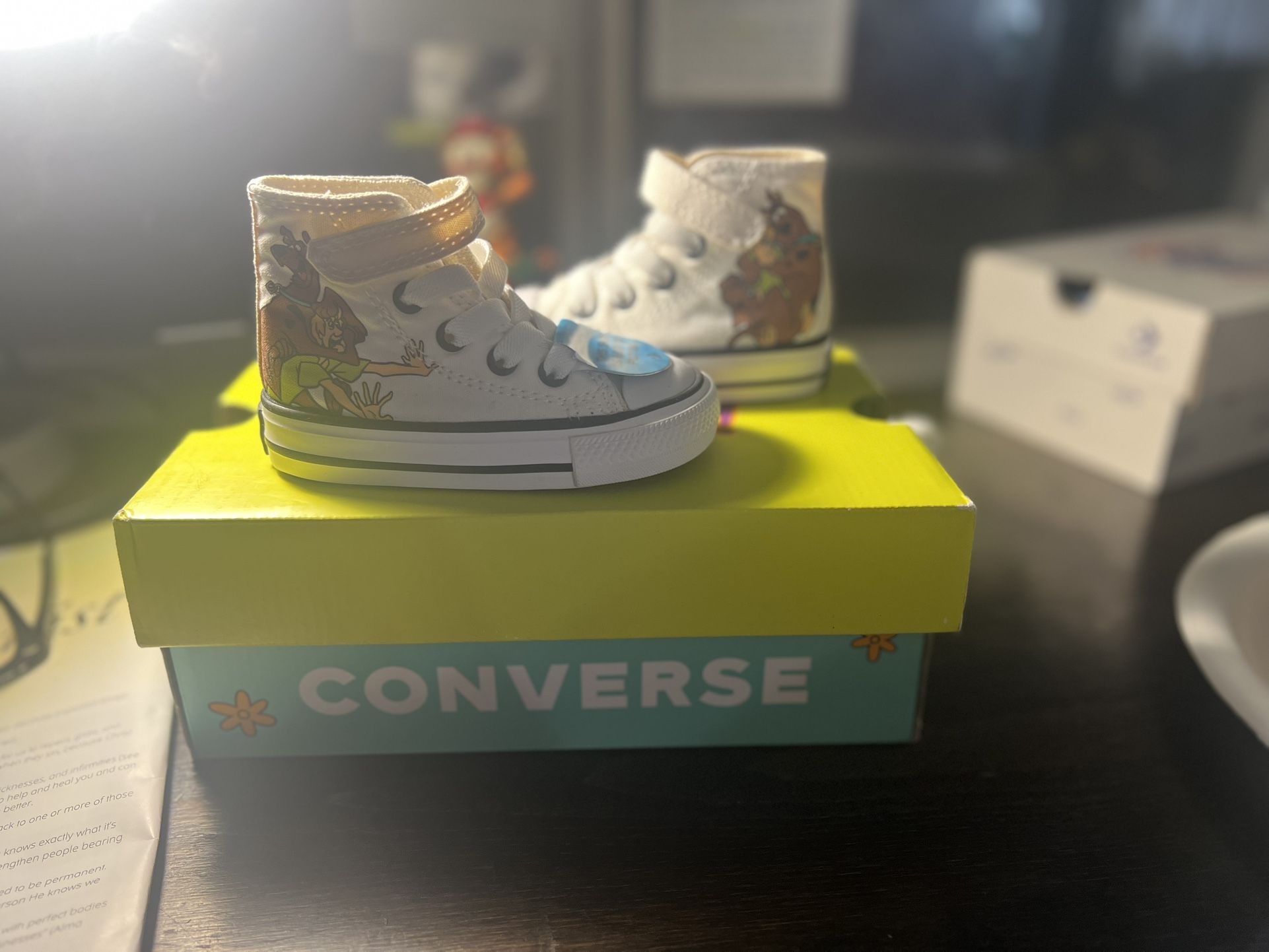 Converse Size 4 New $40