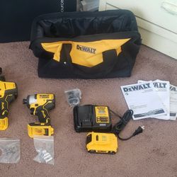6 Piece Dewalt Tool Set