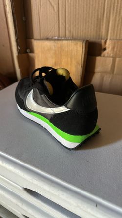 Toddler's Nike Waffle Trainer 2 Black/White-Sail