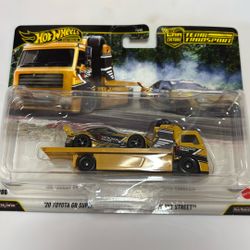 Hot Wheels 20 Toyota GR Supra Team transport 