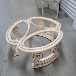 Cocktail Table 