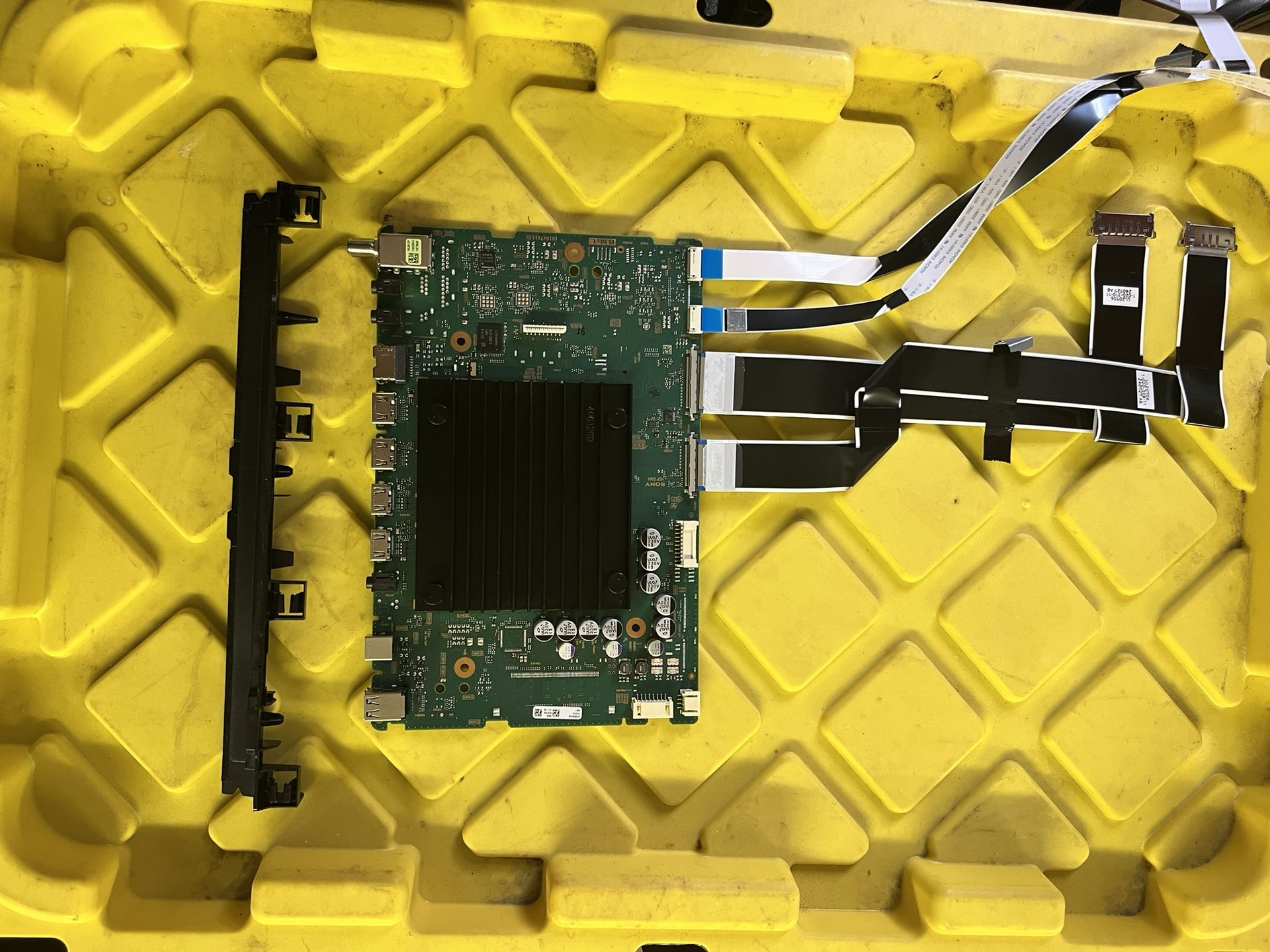 Sony 55” TV K-55XR80, Main Board With Cables