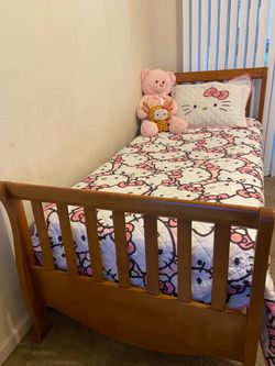Twin bed