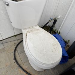 Free toilet