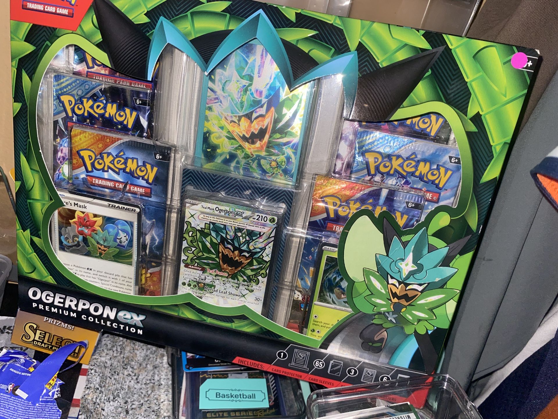 Pokemon Cards:Ogerpon Ex Premium Collection Box
