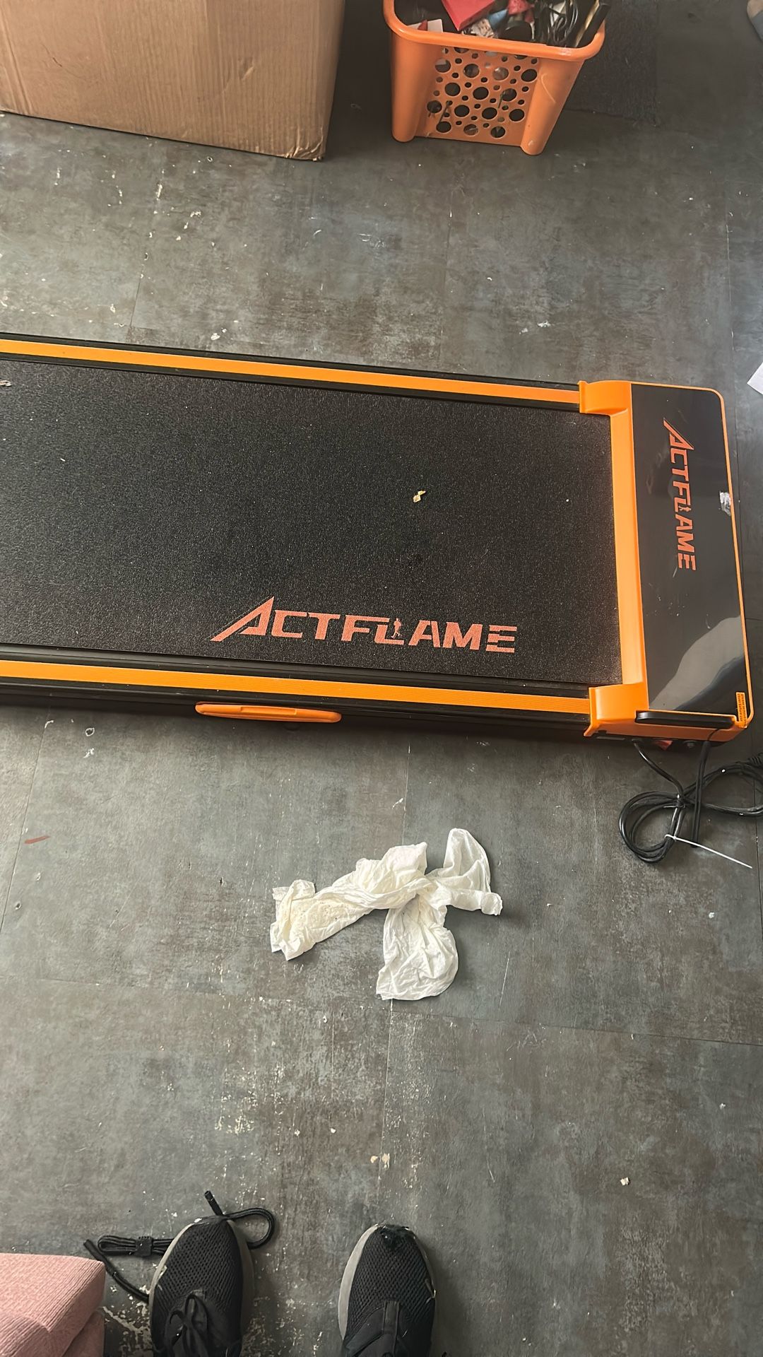 Walking ,Pad and Run Treadmill