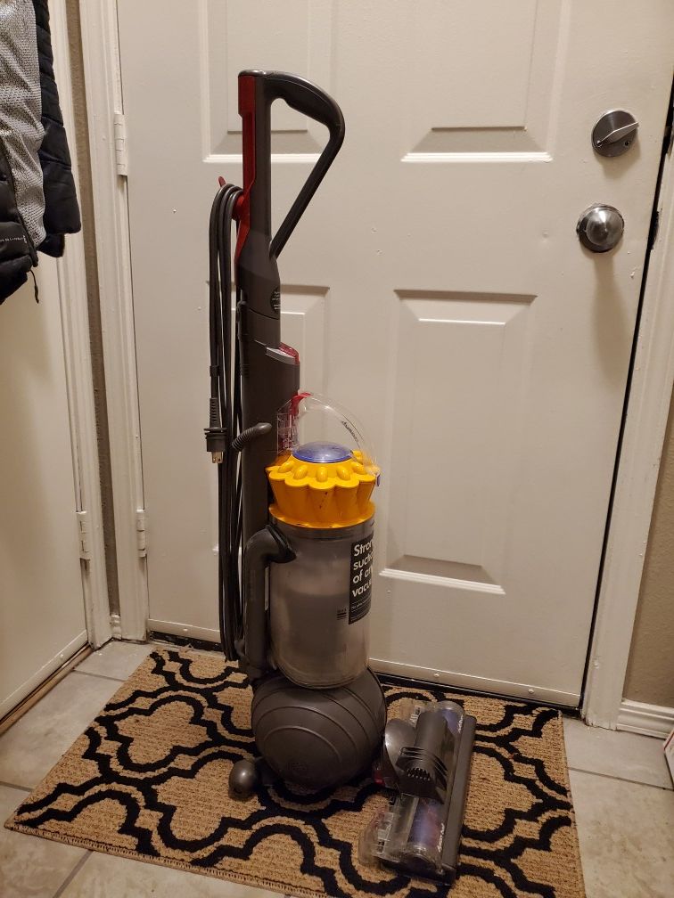 Dyson big ball upright multi floor vacuum