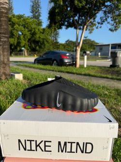 Nike mind black