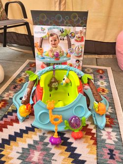 Baby activity seat almost new with box