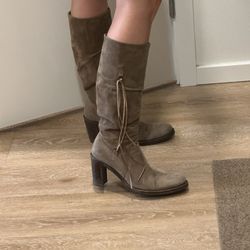 Kenneth Cole Suede Boots Women’s 7