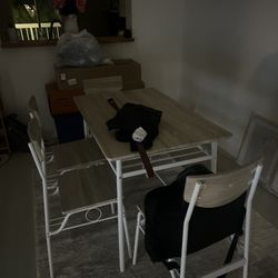 Dining Table Set