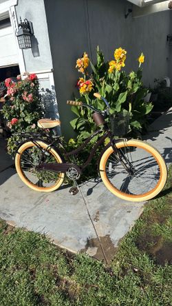 Beach 🏖️ cruiser size 26 good condition