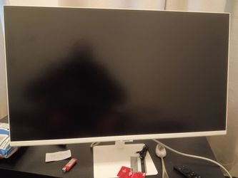 Like new Samsung Smart Monitor / Smart TV with Samsung TV included and remote
