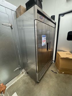 Atosa 2 Door Commercial Refrigerator – MBF8507GR