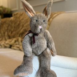 The Boyd's Collection Vintage Grey bunny Rate Toy