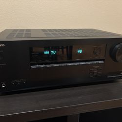 Onkyo 5.1 Receiver. 