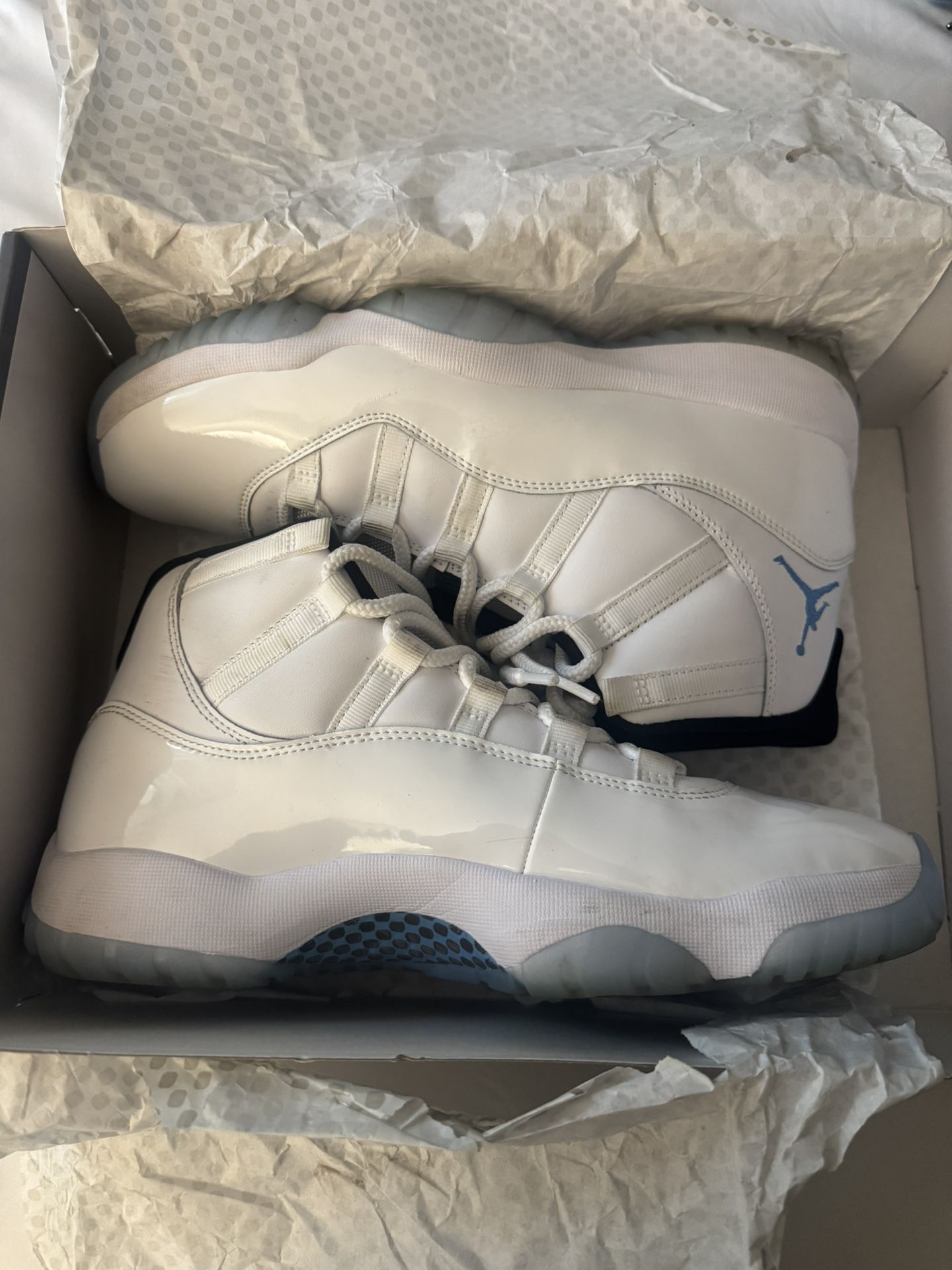 Jordan 11s USED Size 10 $120