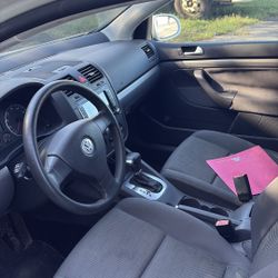 2009 Volkswagen Rabbit