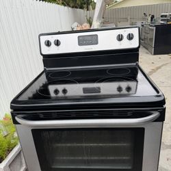 Frigidaire Stove 