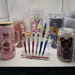 Pens And Cups 