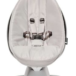 4 Moms Mamaroo