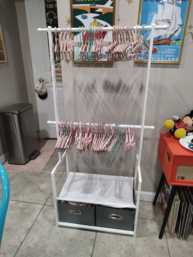 Baby Toddler Children Clothing Hanging Rack With Hangers