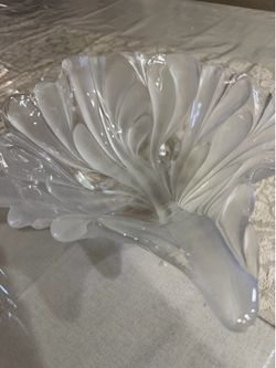 Crystal leaf design bowl