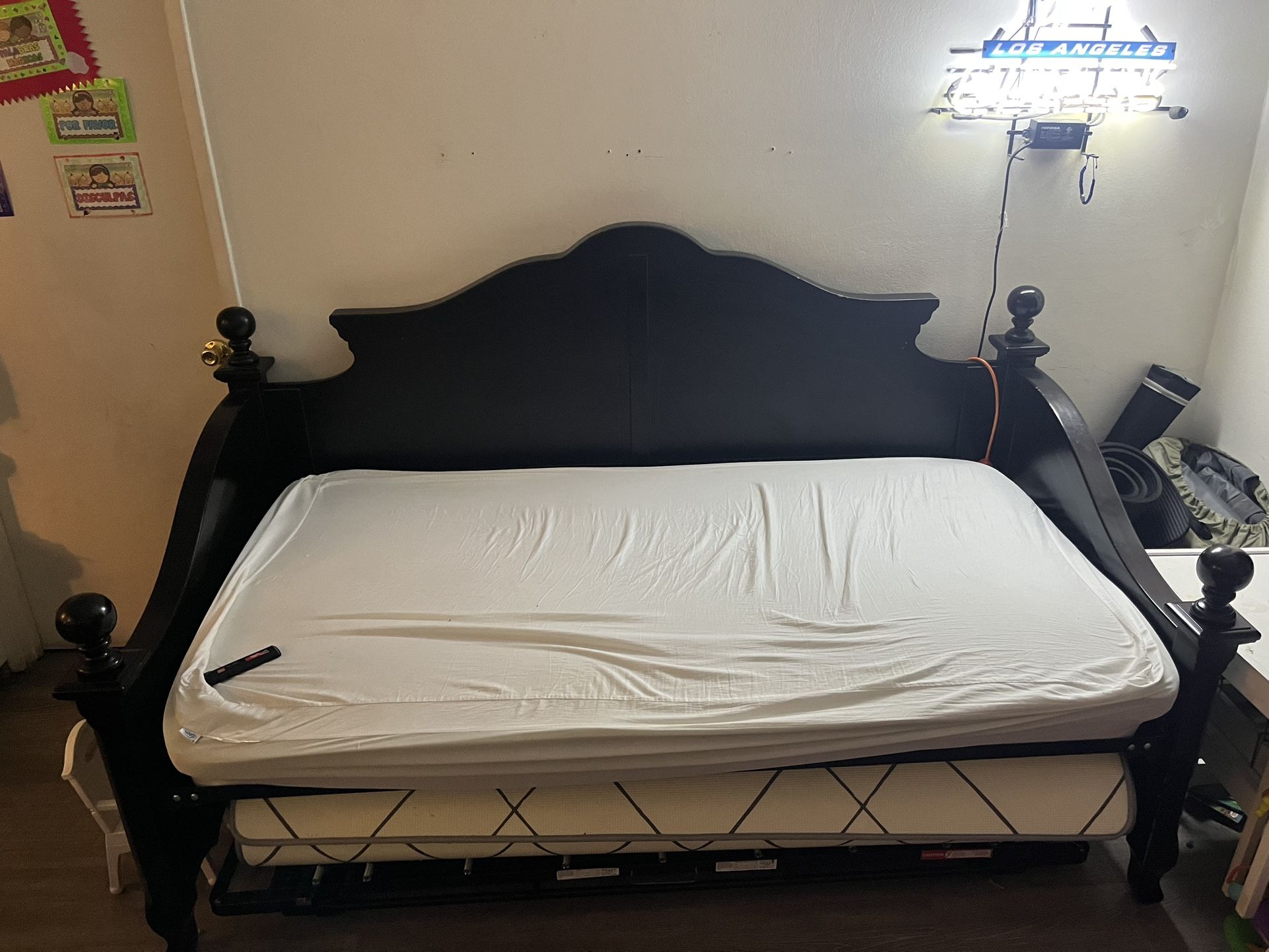 Wood Frame Day Bed