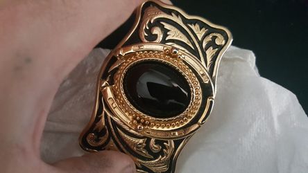 custom belt buckle