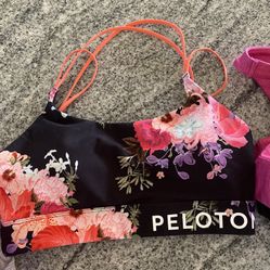 12 Brand New Peloton Sports Bras All For $50