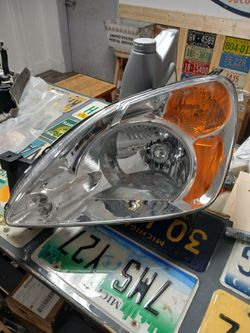 02-04 Honda Crv Left Driver Side Halogen Headlight